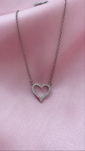 Load image into Gallery viewer, Heartthrob Necklace
